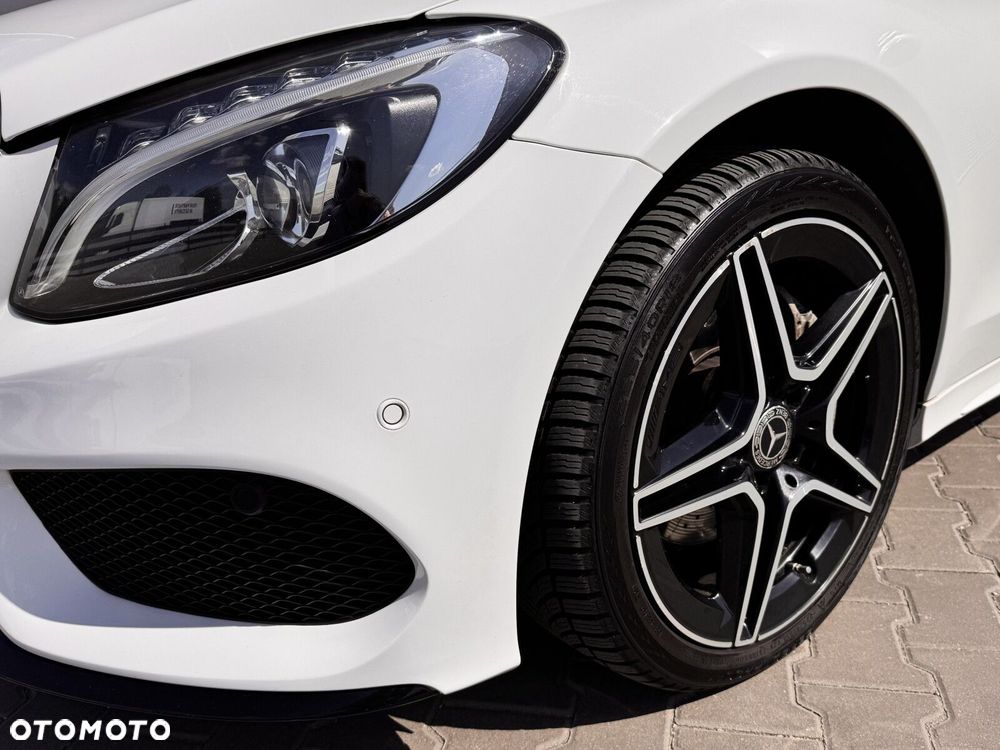 Mercedes-Benz Klasa C 200 4-Matic 9G-TRONIC - 10