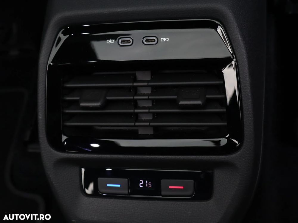 VOLKSWAGEN ID.4 2021 — imagine 22