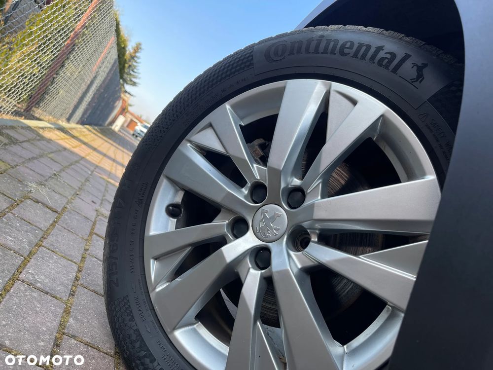 Peugeot 5008 1.5 BlueHDI Crossway S&S EAT8 - 39