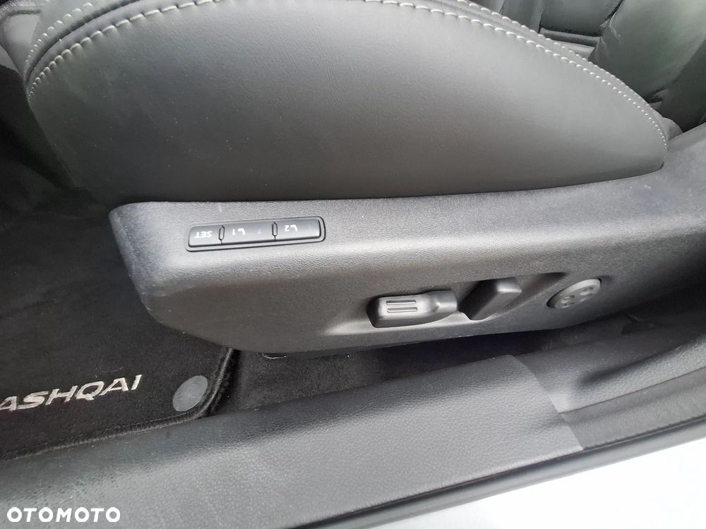 Nissan Qashqai - 14