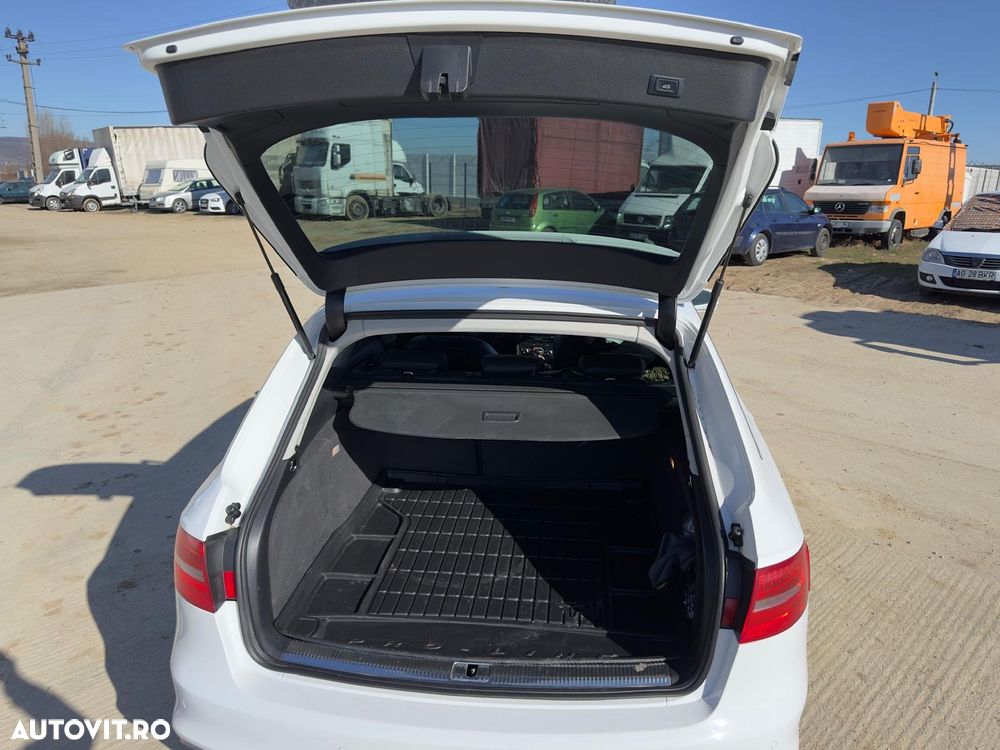 Audi A4 2.0 TDI S tronic Design - 8