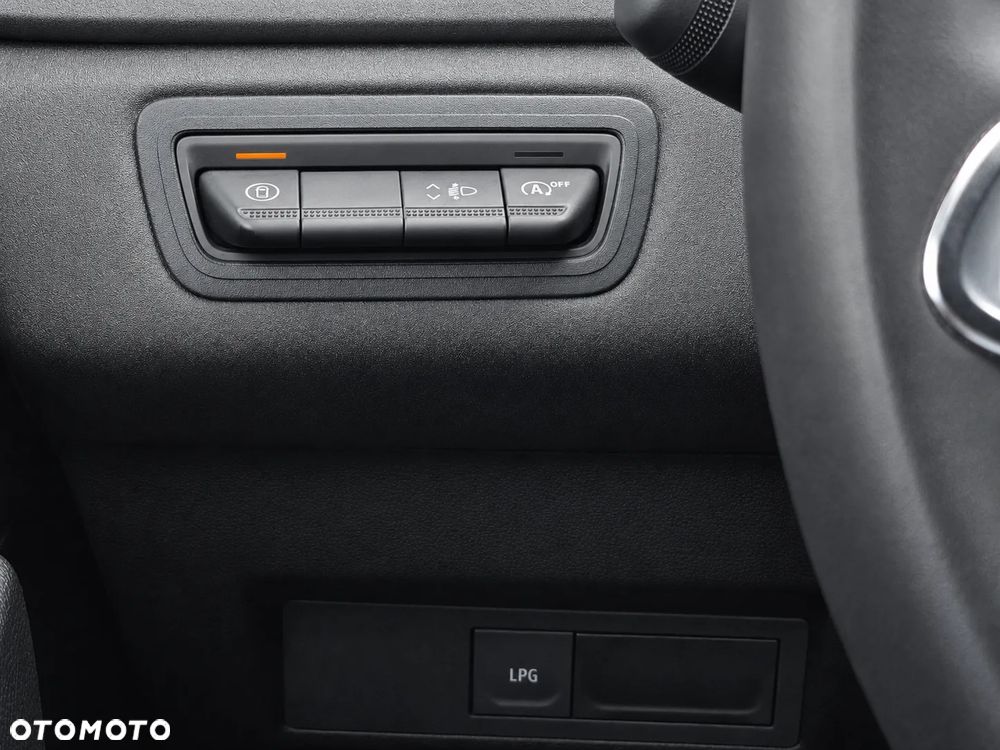 Renault Captur - 18