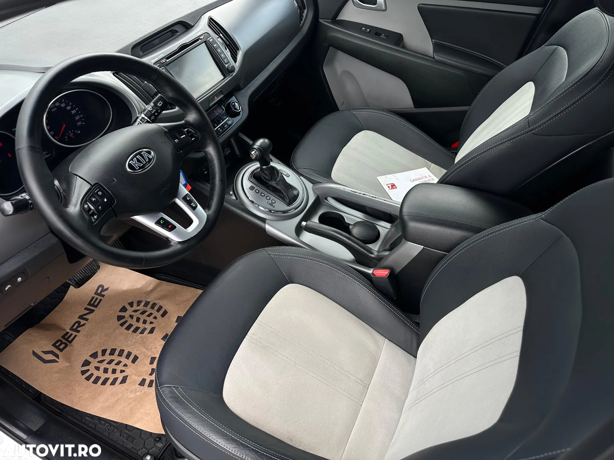 Kia Sportage 2.0 CRDI 4WD Automatik Vision - 10