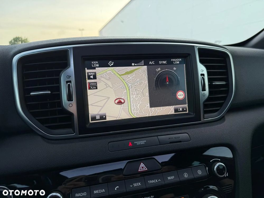 Kia Sportage 2,0 CRDI AWD GT Line - 26