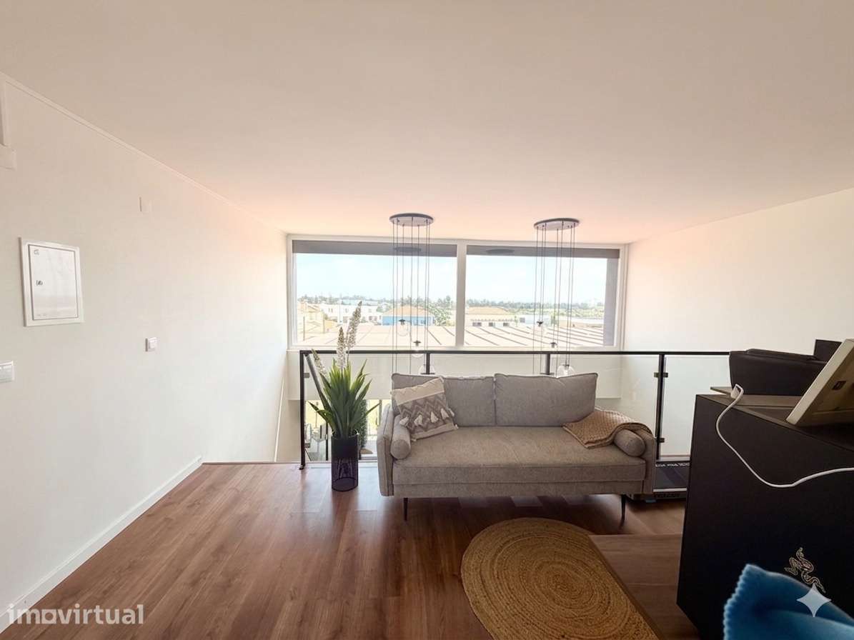Apartamento T2+1 com Mezzanine e Terraço em Aires, Palmela - Grande imagem: 3/24