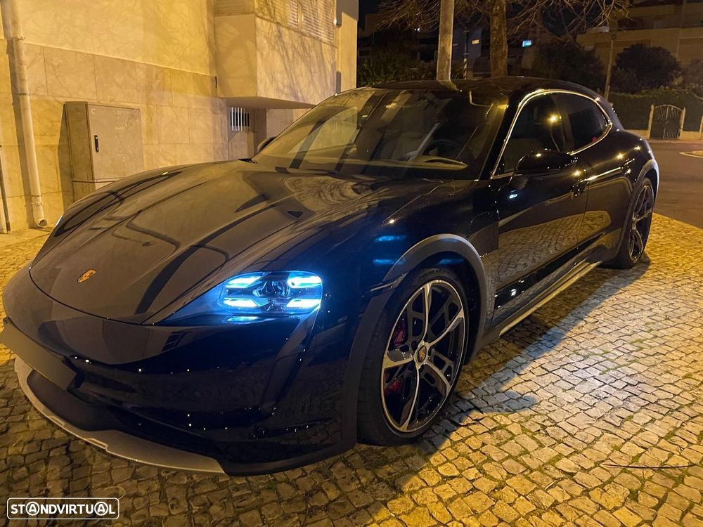Porsche Taycan Cross Turismo ver-ct-4s - 1
