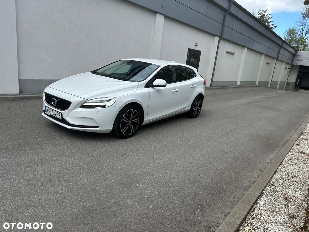 Volvo V40 D2 Drive-E Momentum - 18