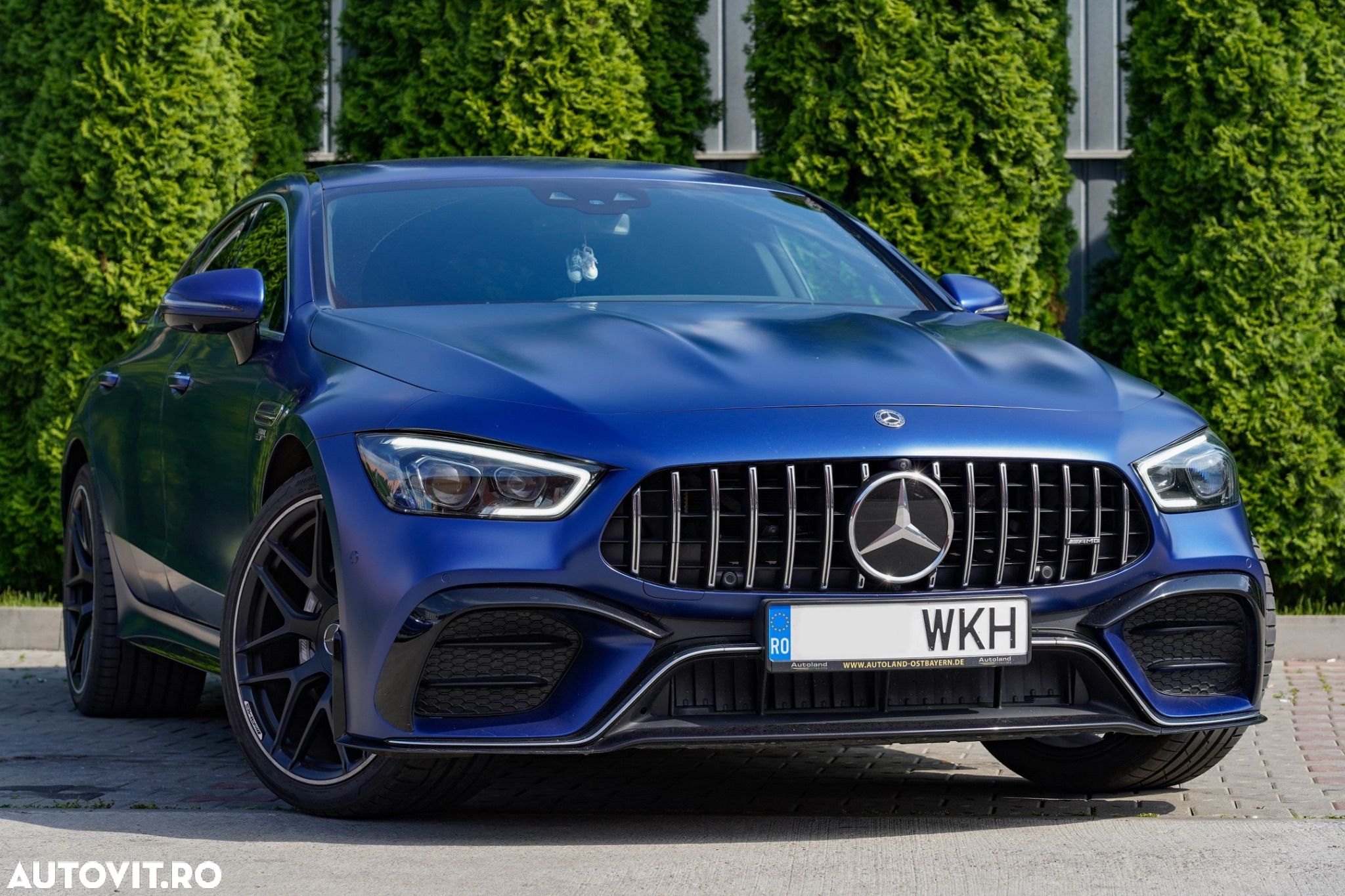 Mercedes-Benz AMG GT - 1
