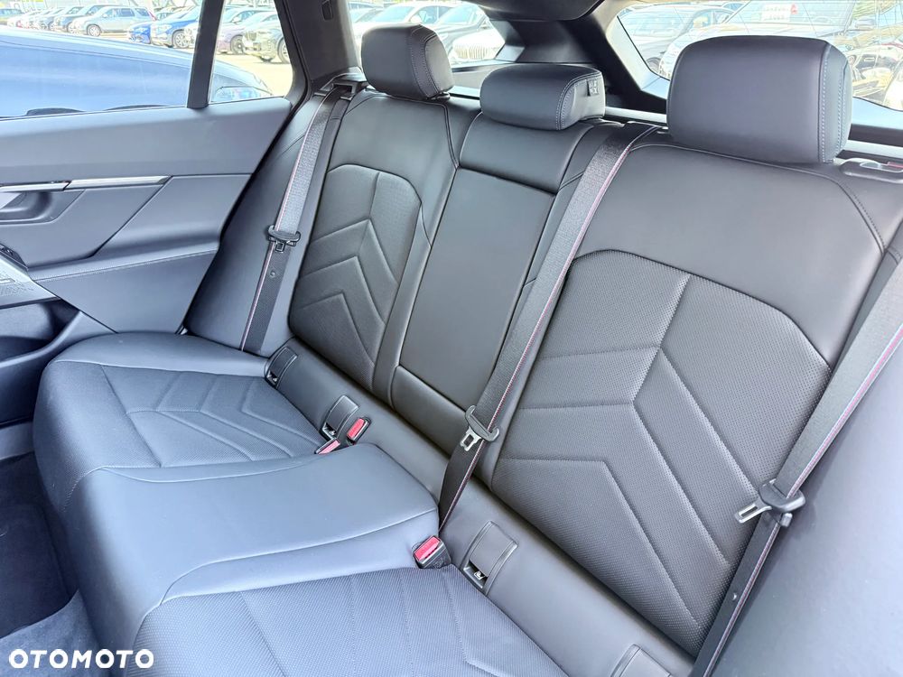BMW Seria 5 540d xDrive - 33