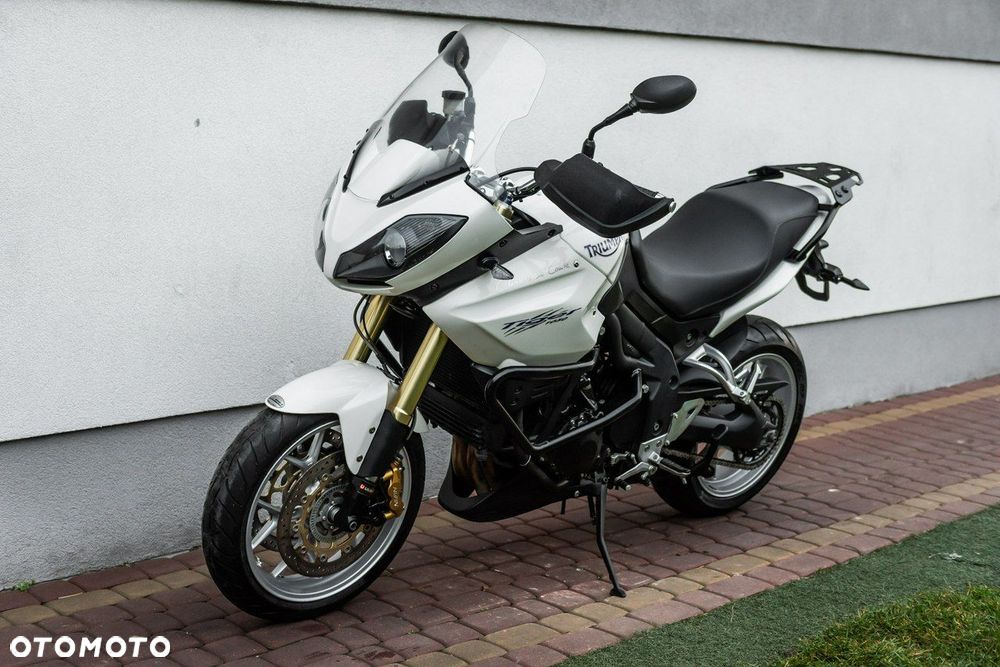 Triumph Tiger - 6