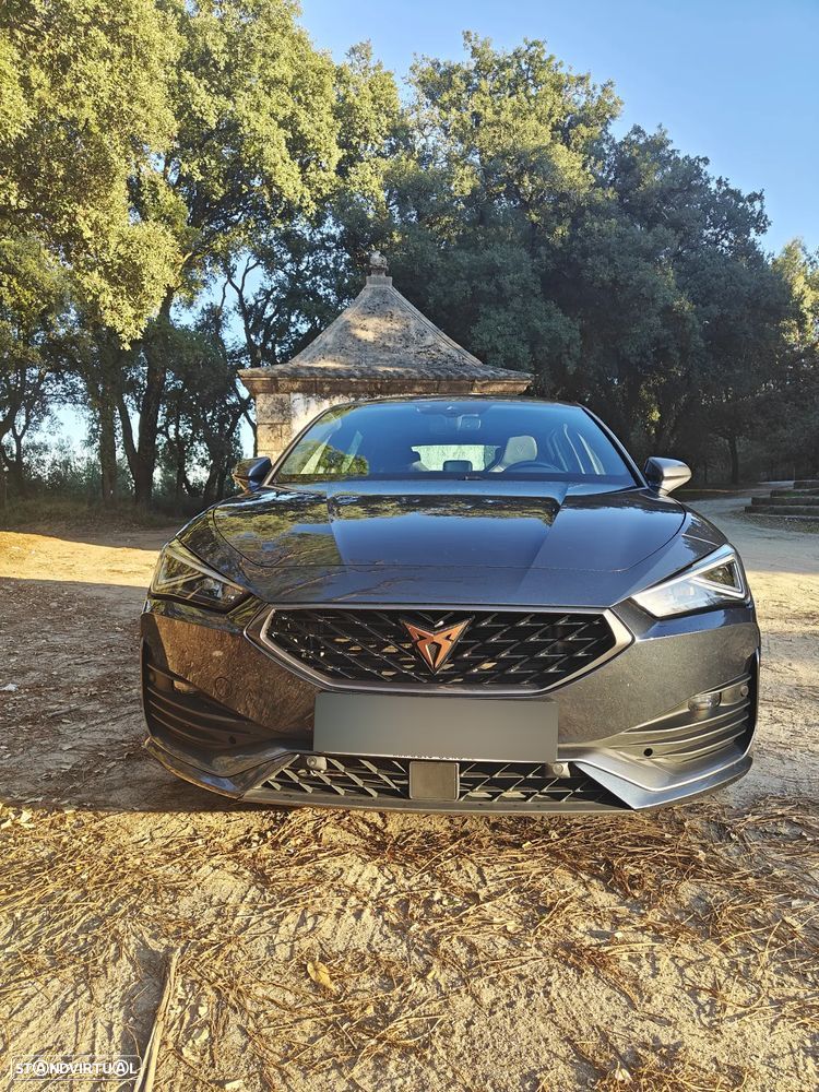 Cupra Leon 1.4 e-Hybrid (180 kW System) VZ - 5