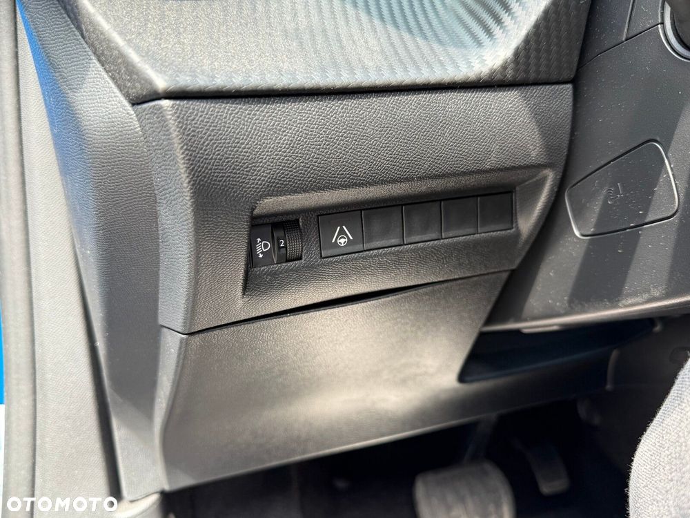 Peugeot 2008 - 15