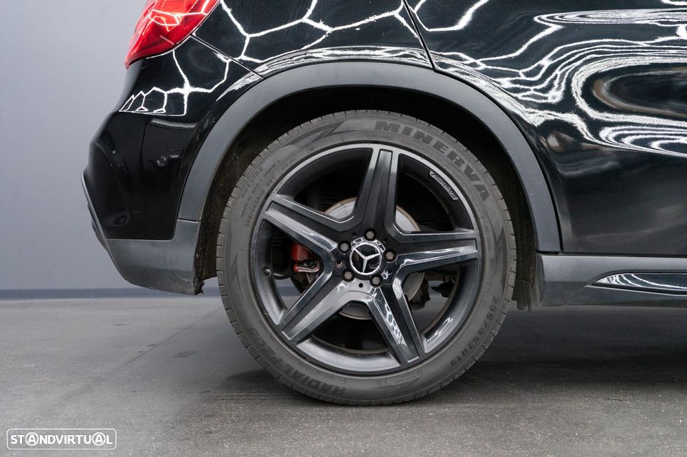 Mercedes-Benz GLA 220 d AMG Line - 14