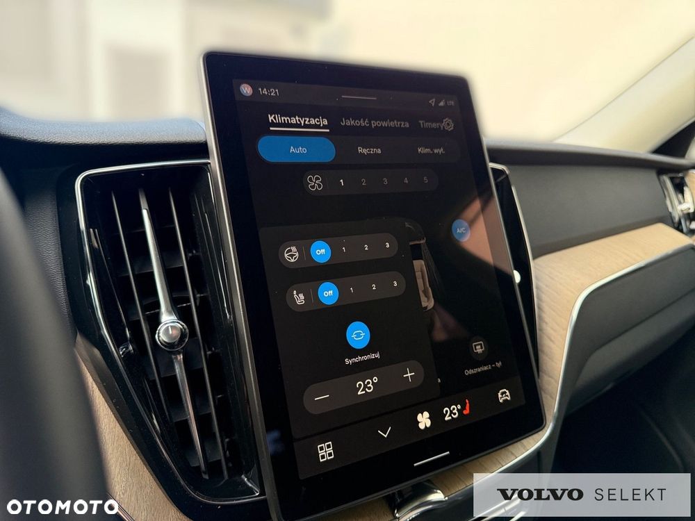Volvo XC 60 - 22