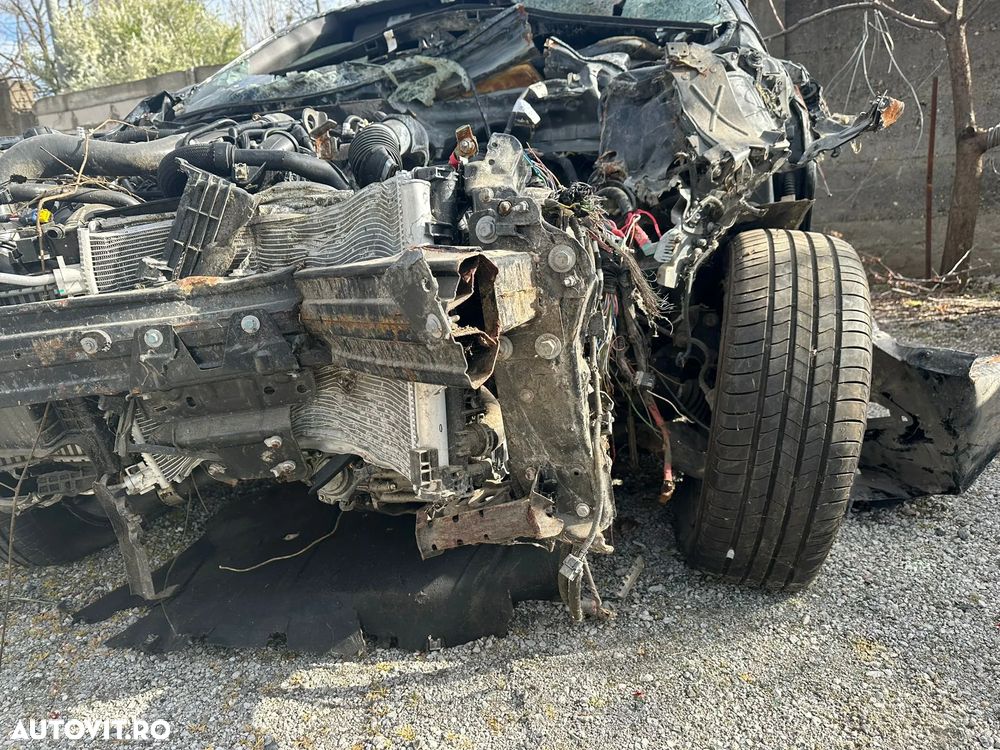 Renault Arkana MHEV 160 EDC RS Line - 17