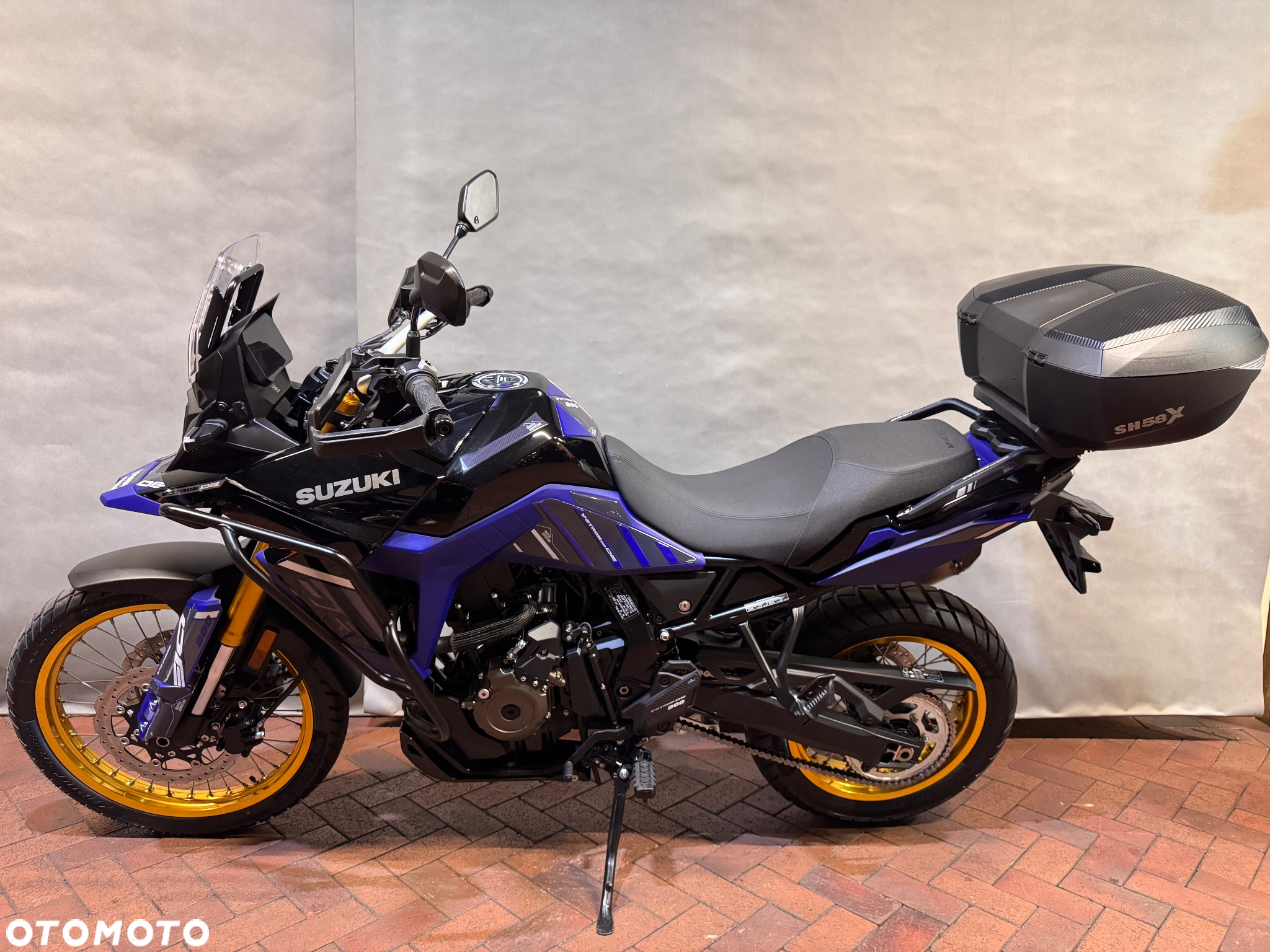 Suzuki DL - 5
