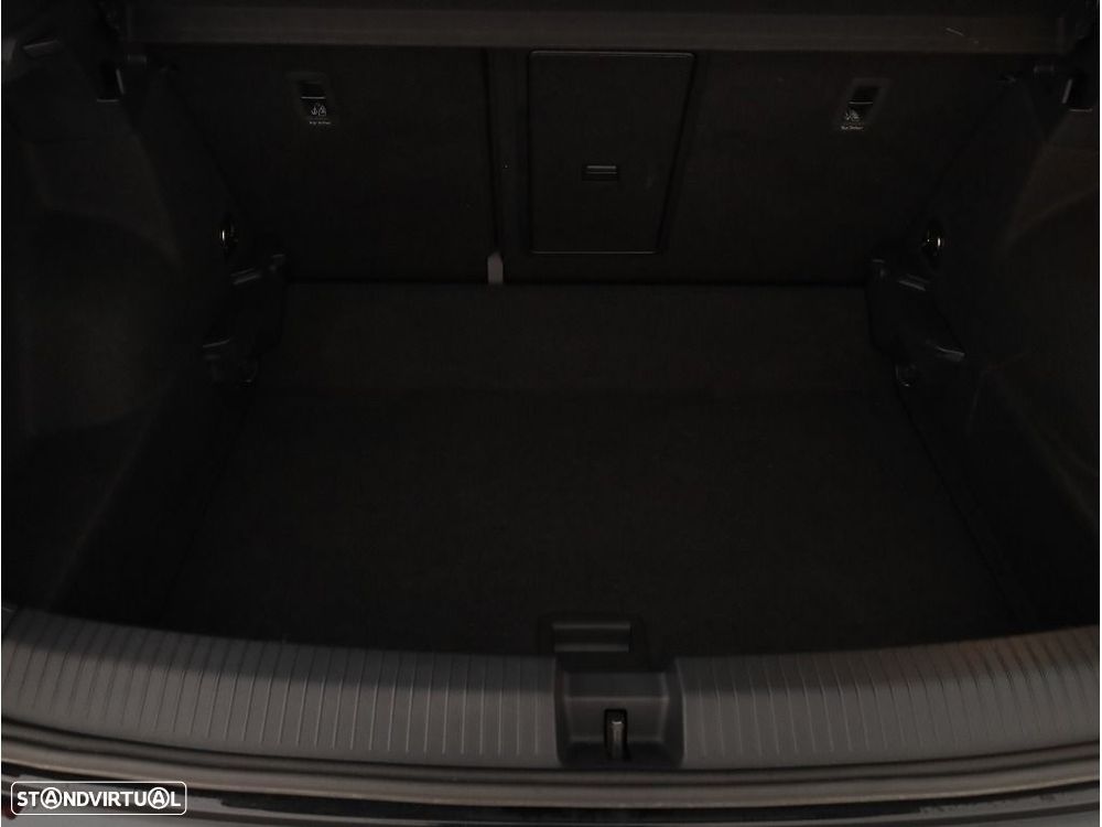 VW T-Roc - 14