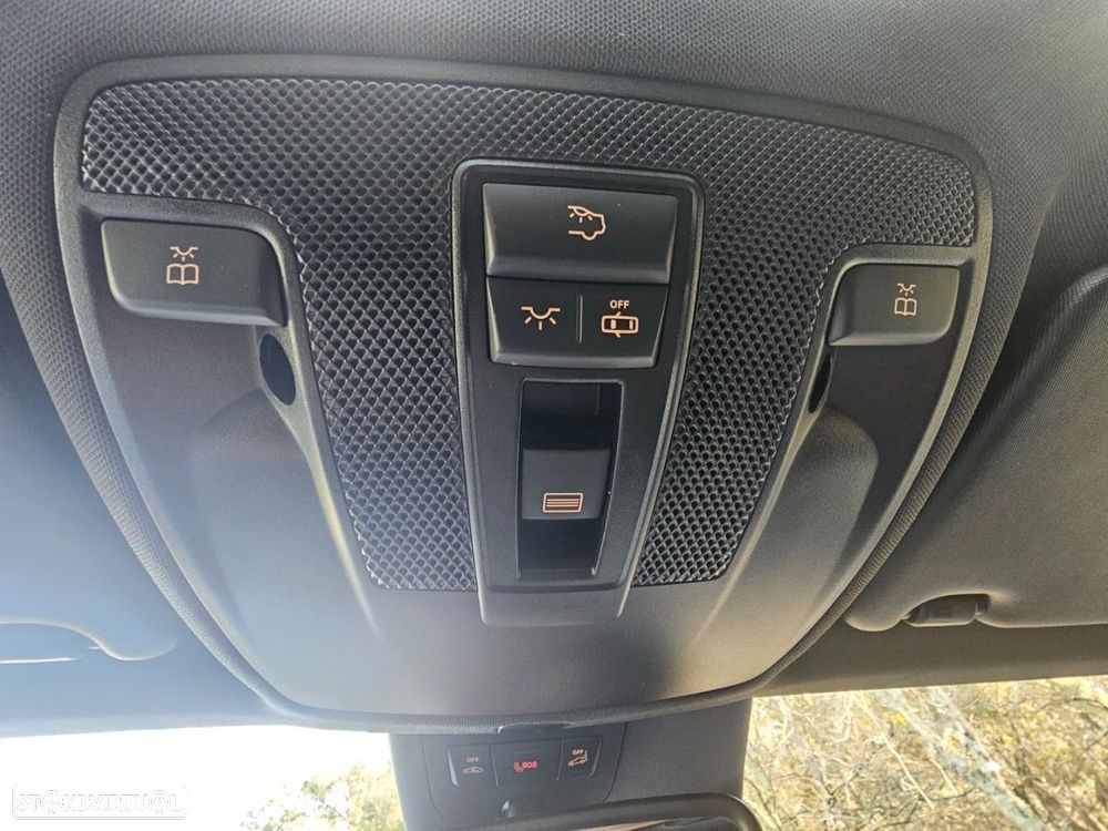 Mercedes-Benz GLA 45 AMG 4-Matic - 24