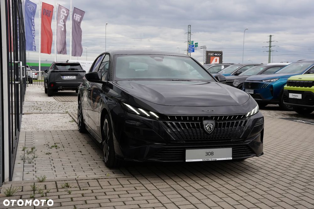 Peugeot 308 1.2 mHEV GT Exclusive S&S e-DCS6 - 8