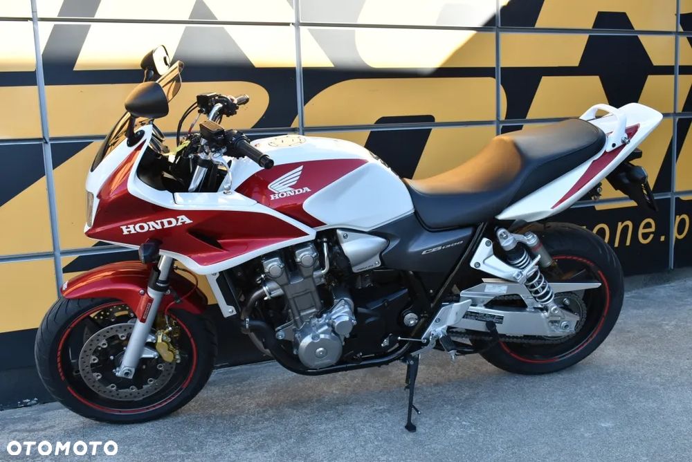 Honda CB - 8