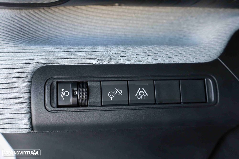 Citroën e-C3 44 kWh Autonomia Conforto Max - 16