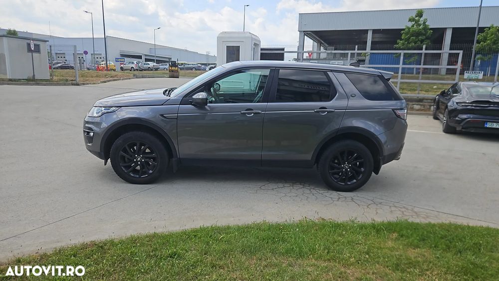 Land Rover Discovery Sport - 8