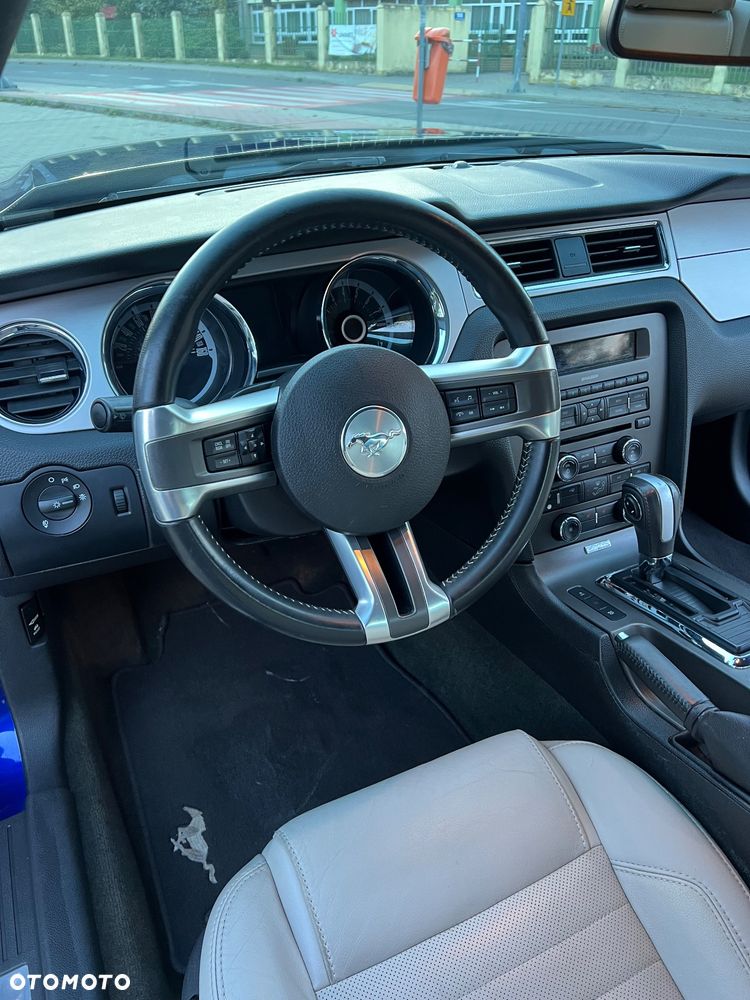Ford Mustang 3.7 V6 Premium - 9