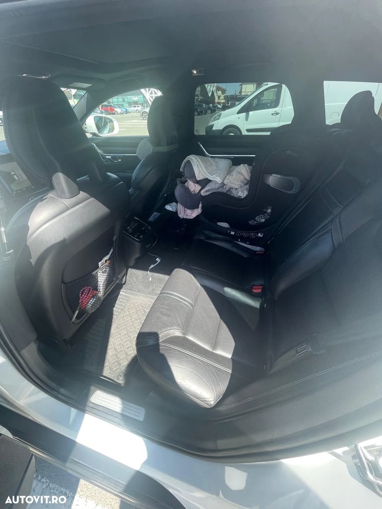 Volvo V90 D5 AWD - 13