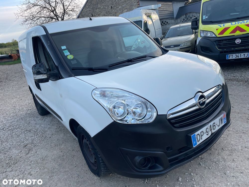 Opel Combo 1.3 CDTI 90 - 23