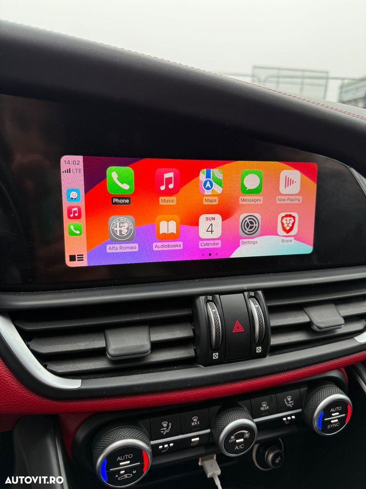 Alfa Romeo Giulia 2.0 Turbo 16V AT8 Veloce Ti - 27