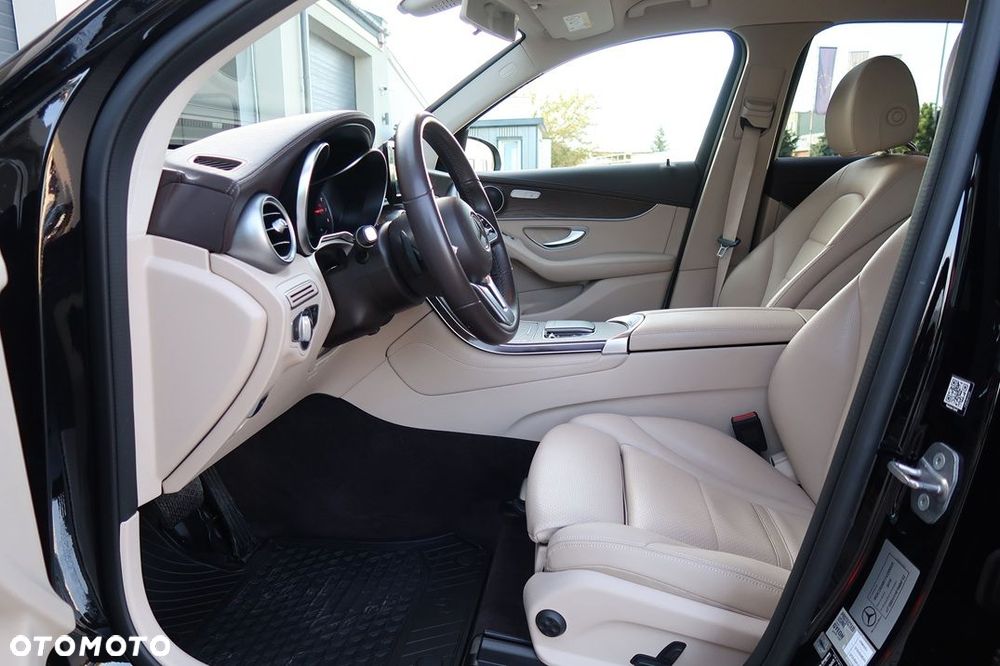 Mercedes-Benz GLC 200 4-Matic - 29