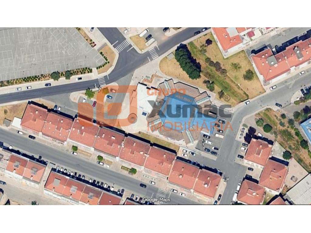 Garagem para venda no mercado Retalhista de Vialonga!! - Grande imagem: 2/7