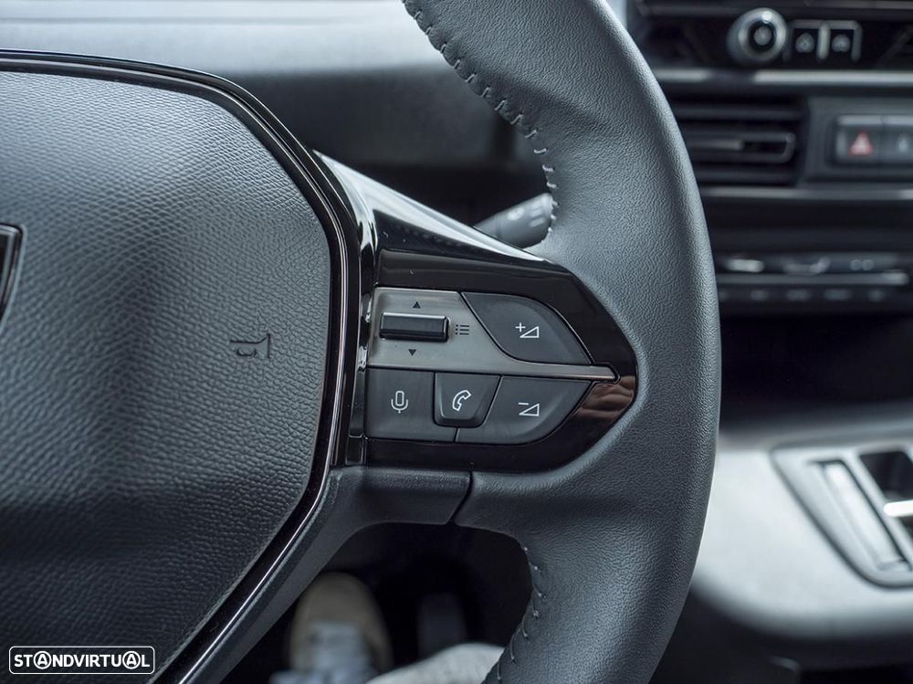 Peugeot Partner Premium - 28