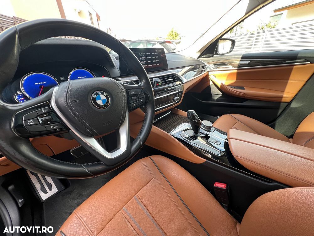 BMW Seria 5 520d AT - 23