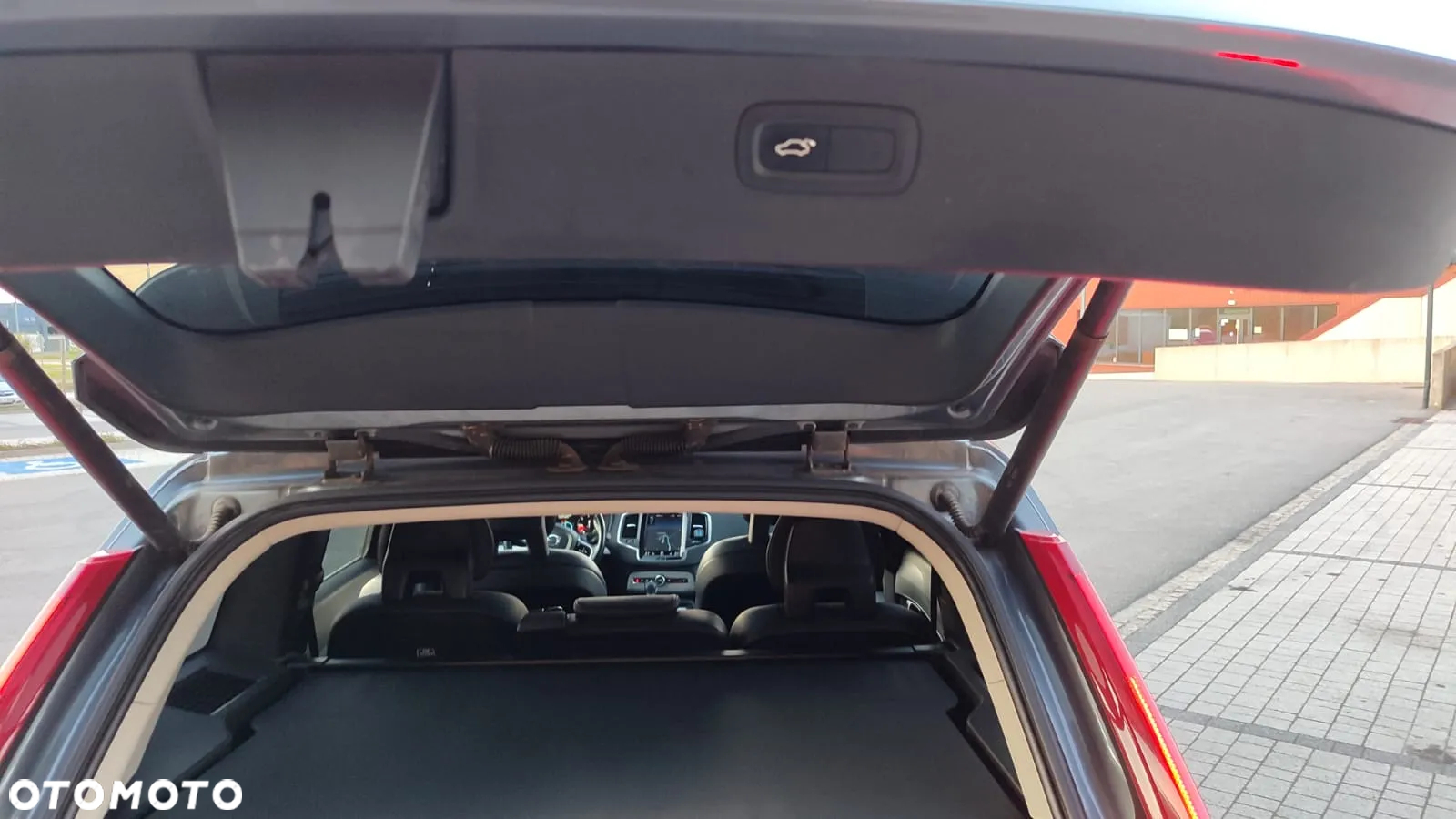 Volvo XC 90 B5 D AWD Geartronic Momentum - 11