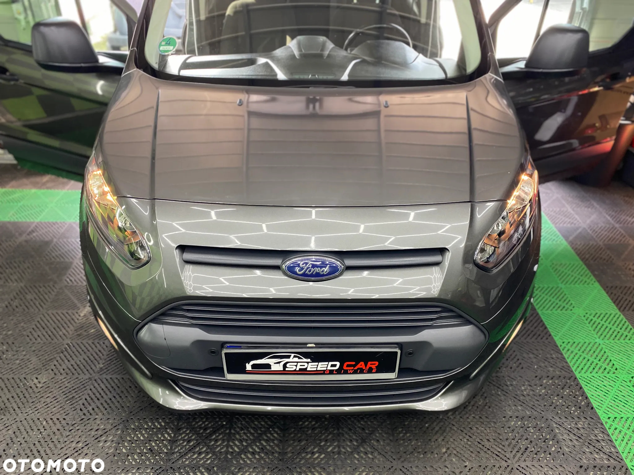 Ford Tourneo Connect 1.5 EcoBlue Start-Stop Trend - 39