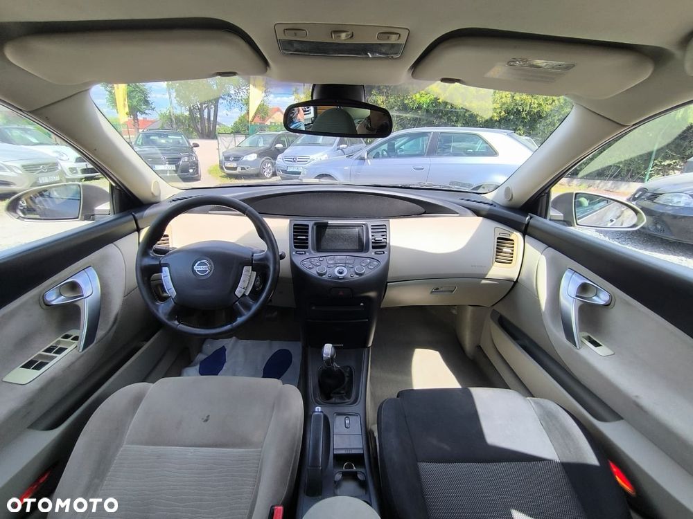 Nissan Primera - 2