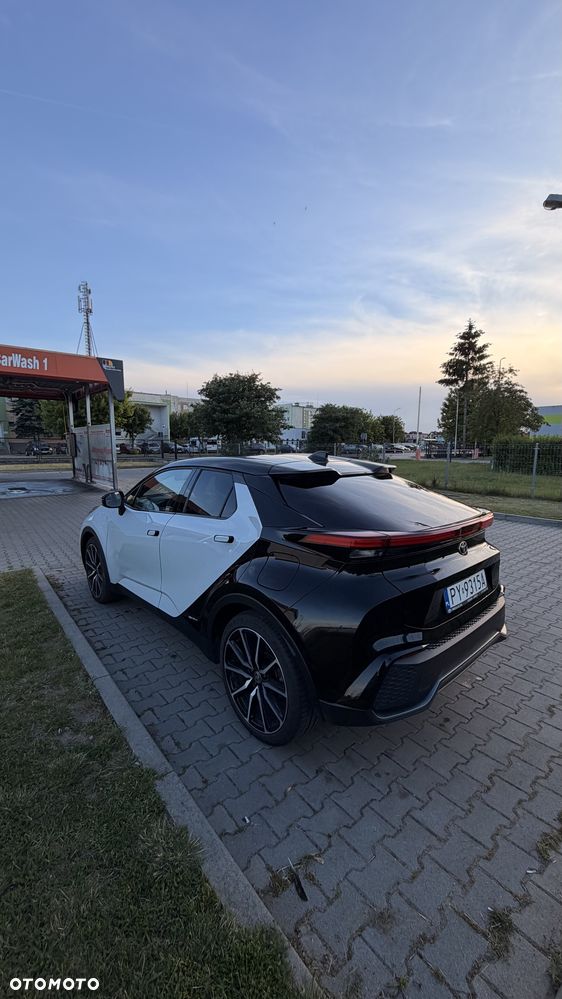 Toyota C-HR+ - 27