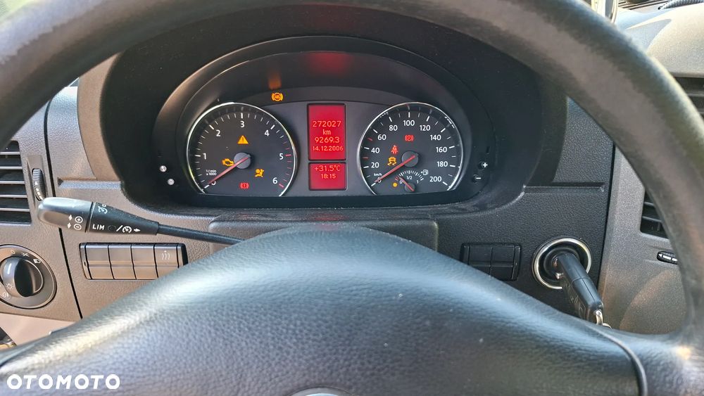 Volkswagen Crafter - 27