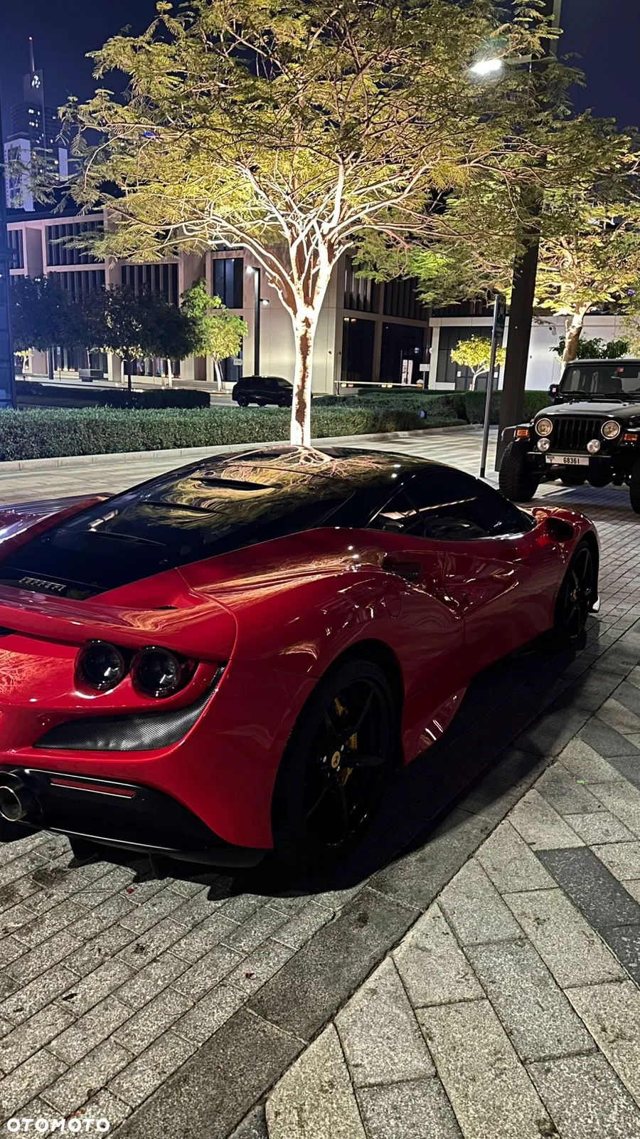 Ferrari F8 Tributo - 13