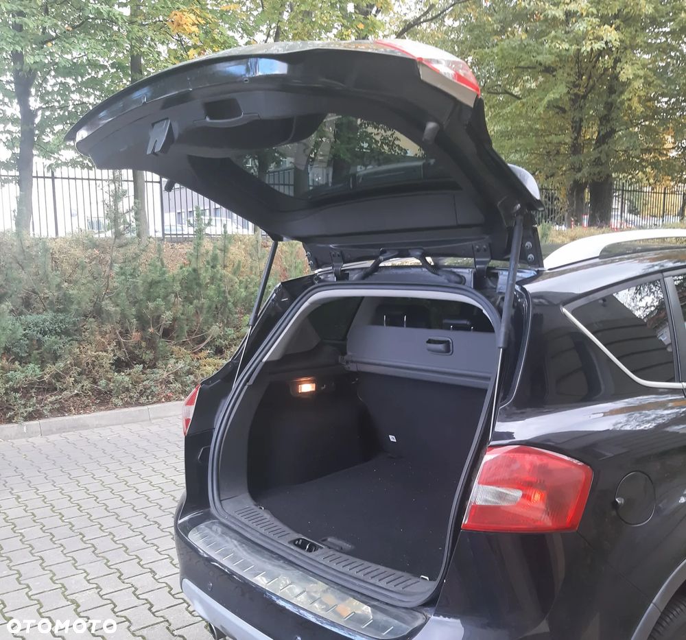Ford Kuga 2.0 TDCi 4x4 Titanium - 13