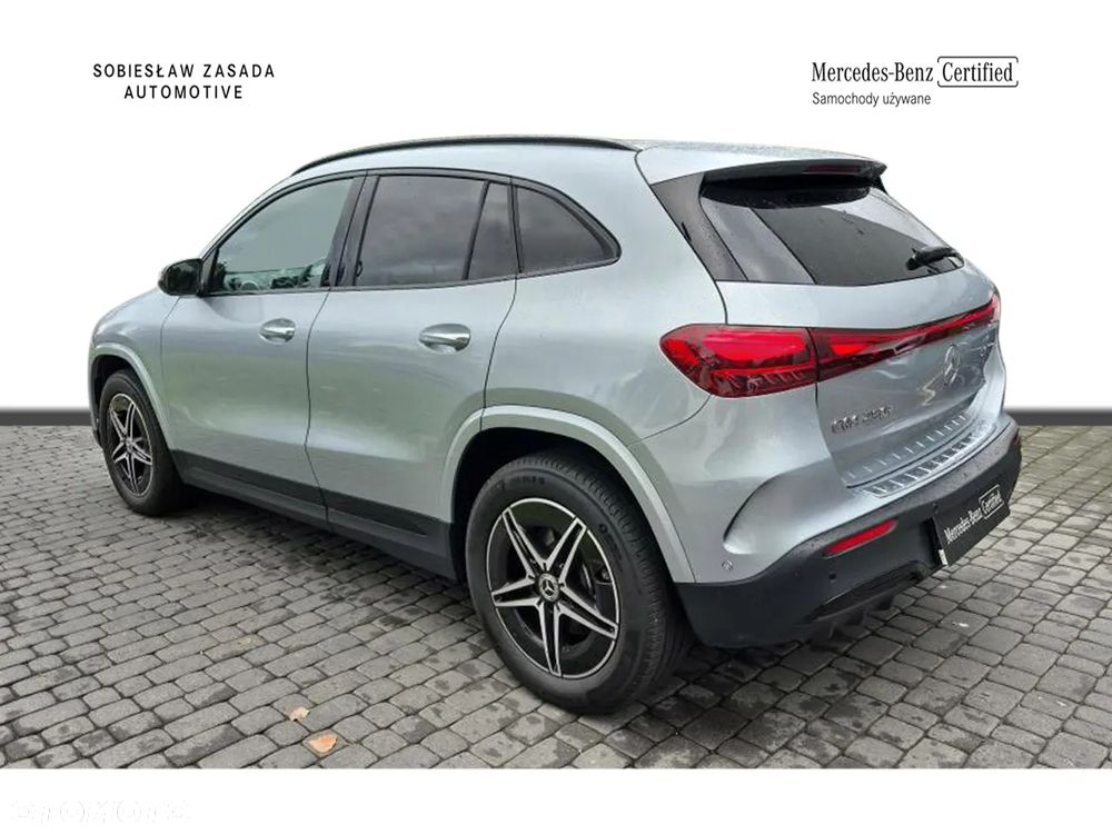 Mercedes-Benz EQA 250+ 70.5kWh AMG Line - 3
