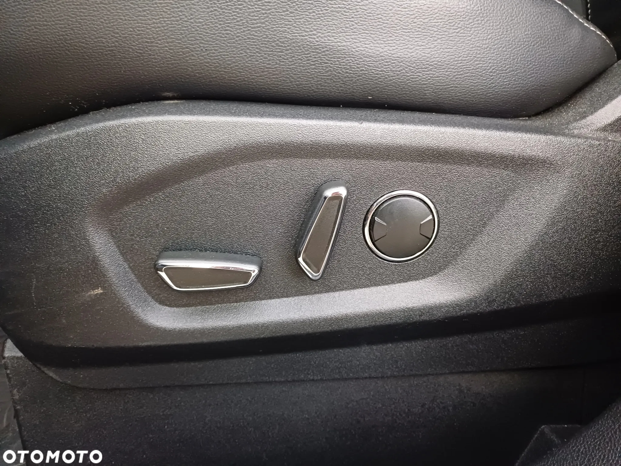 Ford S-Max 2.0 TDCi 4WD Titanium PowerShift - 31