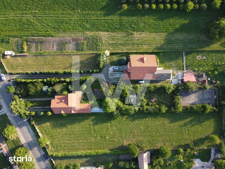 Casa De Vanzare | Comanesti, Judetul Bacau | COMISION 0% - Imagine principală: 5/19