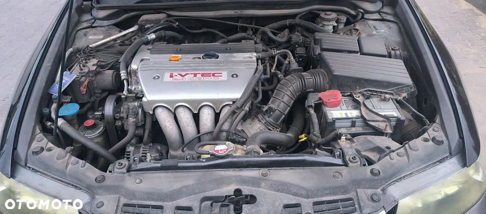 Honda Accord 2.4 Executive - 11