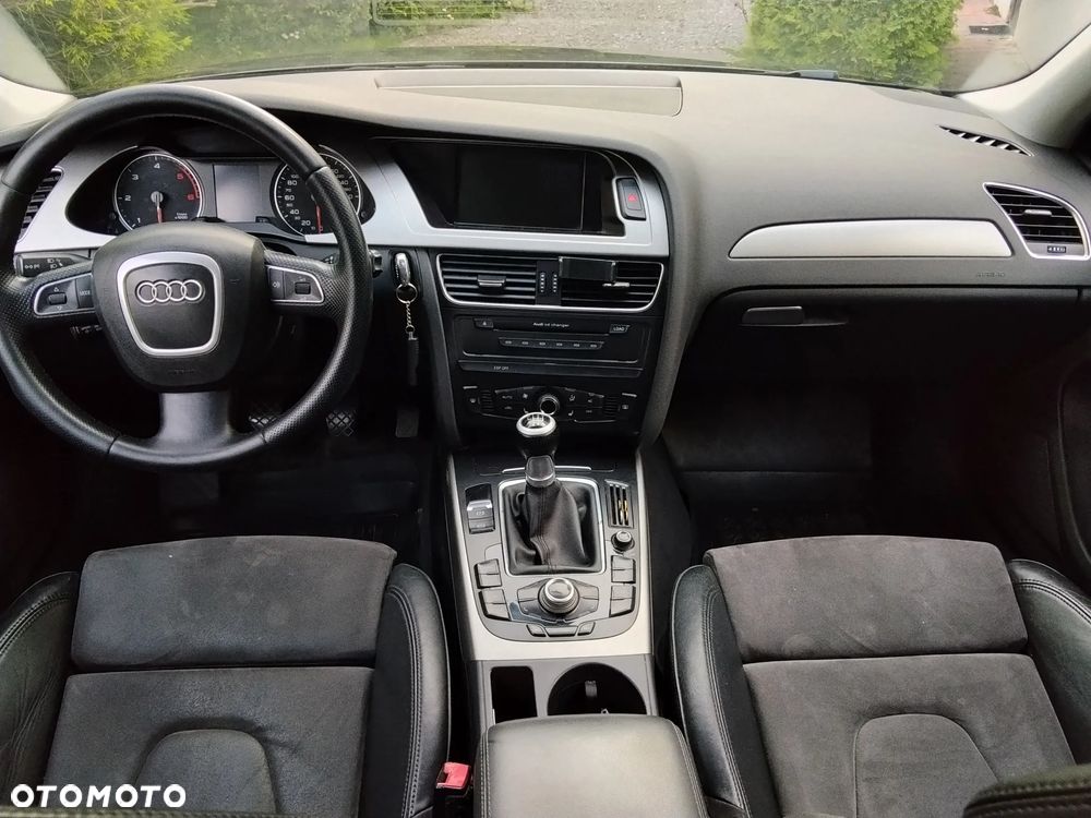 Audi A4 Avant 2.0 TDI DPF Attraction - 3
