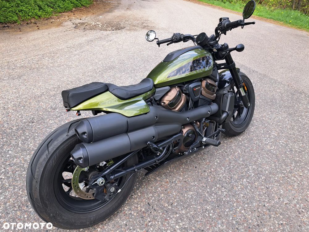 Harley-Davidson Sportster - 11