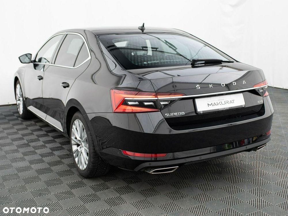 Skoda Superb 2.0 TSI 4x4 DSG L&K - 5