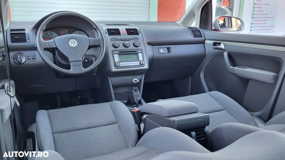 Volkswagen Touran 1.9 TDI - 33