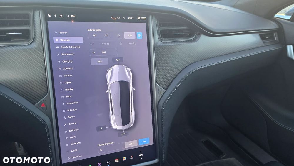 Tesla Model S Performance - 25